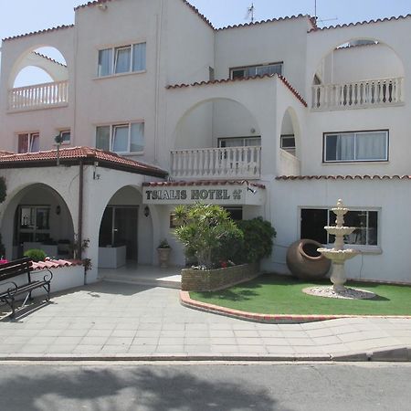 Tsialis Hotel Apartments Larnaca Esterno foto